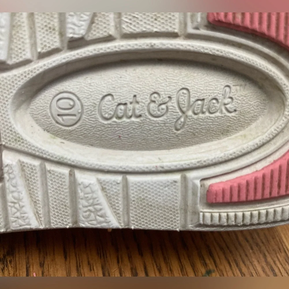 Cat & Jack comfortable pink